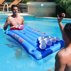 Oppustelig beer pong bord